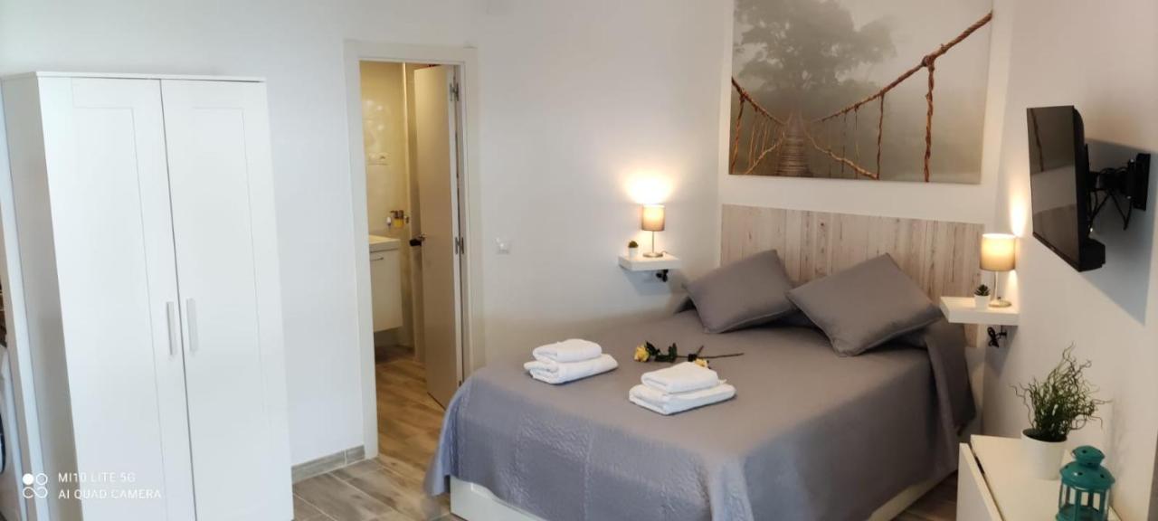 Estudio En Benalbeach, Vistas Mar, Primera Linea Playa Бенальмадена Экстерьер фото
